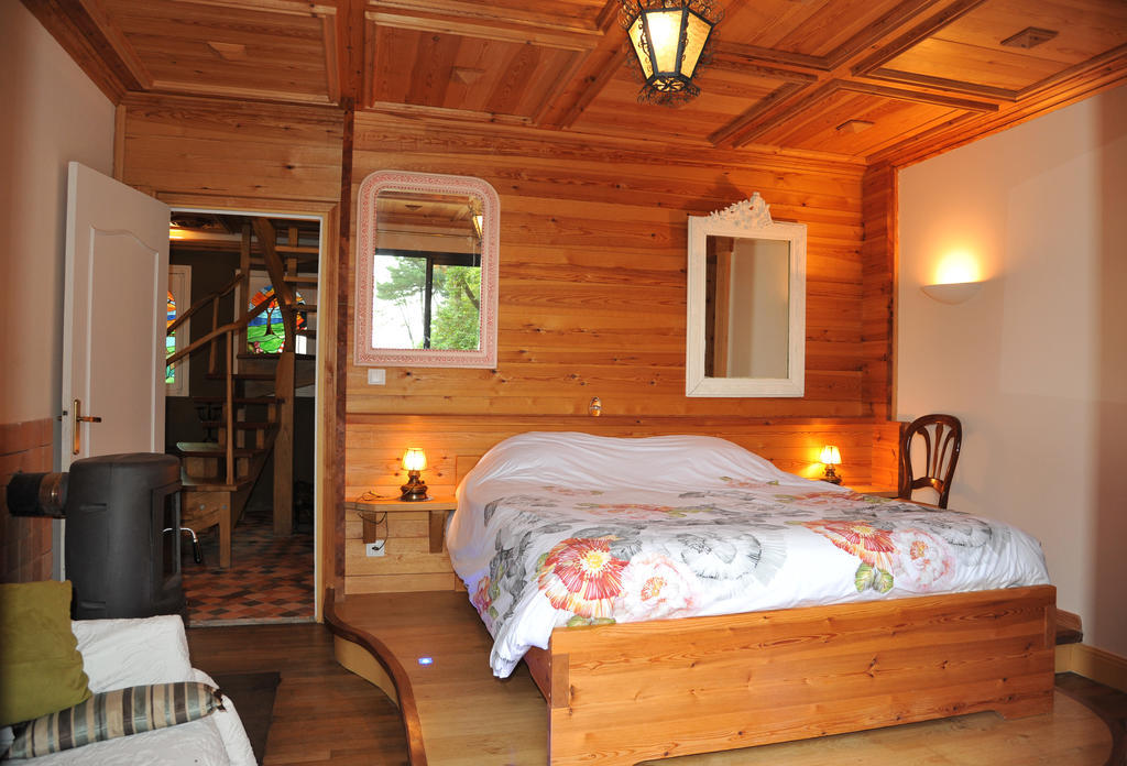 Poullan-sur-Mer Les Fous De Bassans B&B 객실 사진