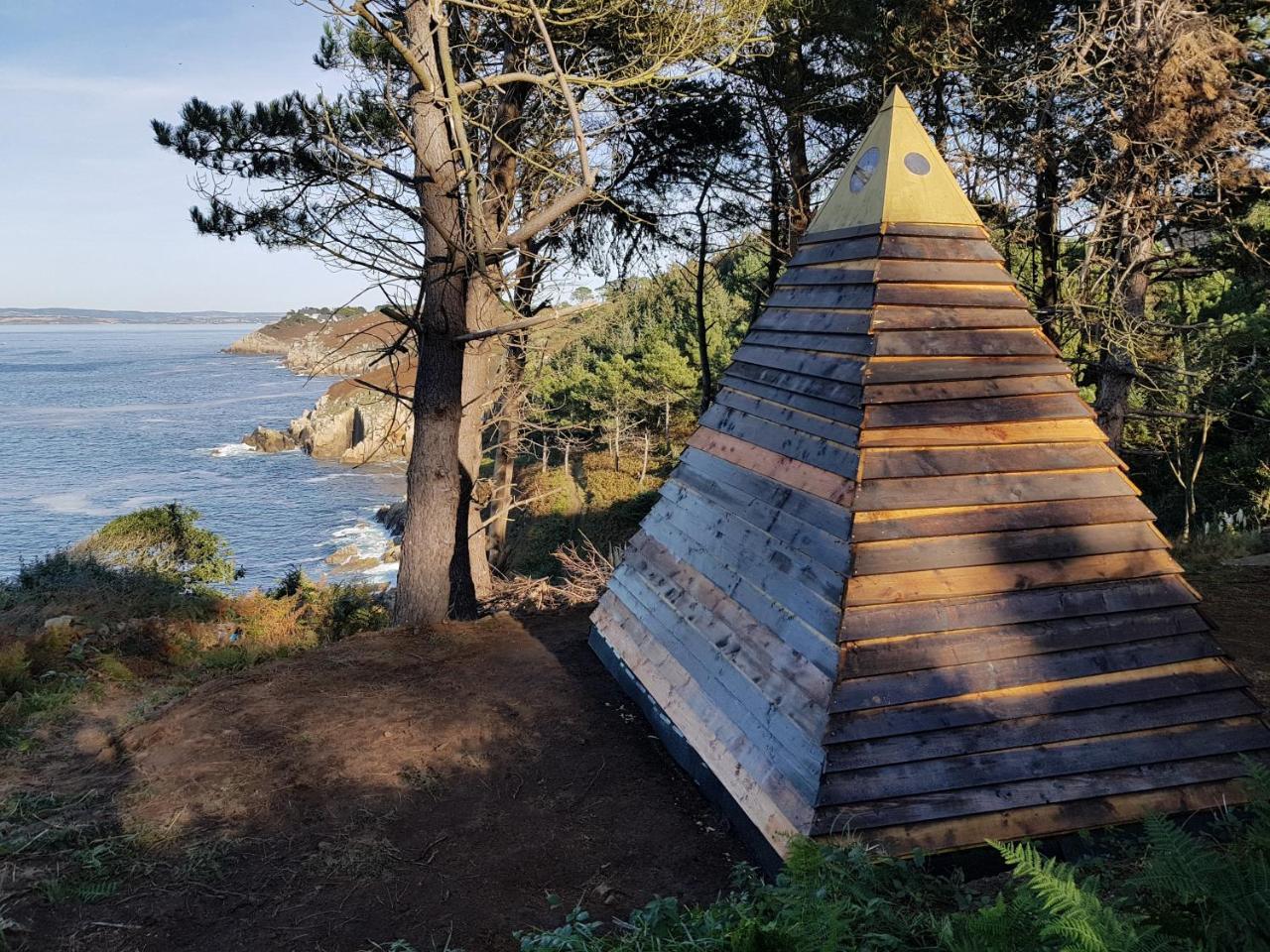 Poullan-sur-Mer Les Fous De Bassans B&B 외부 사진