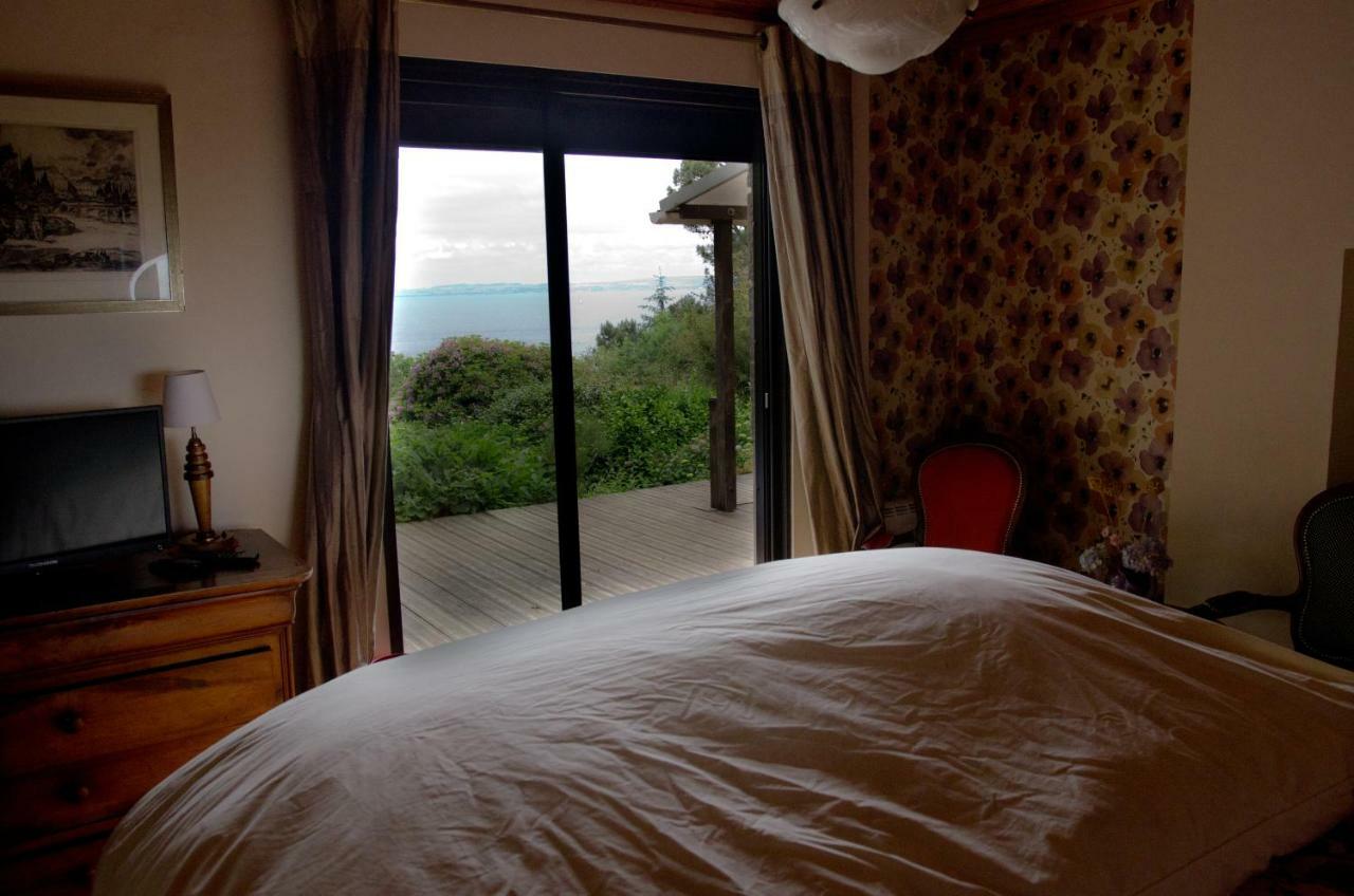 Poullan-sur-Mer Les Fous De Bassans B&B 외부 사진